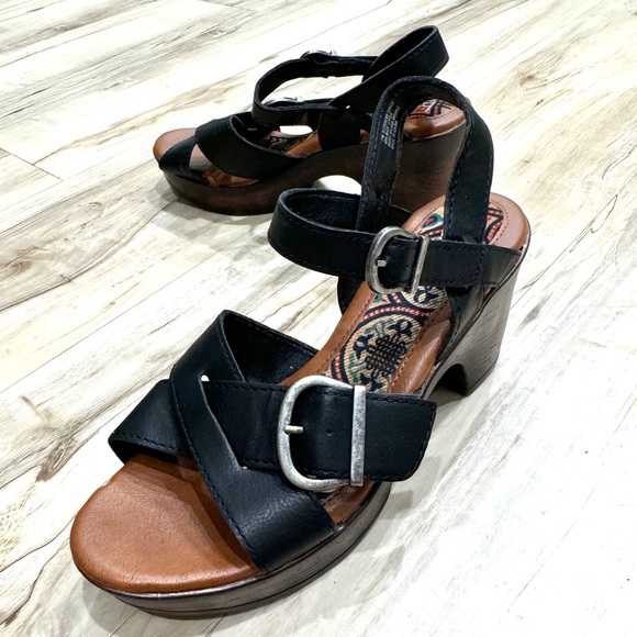 b.o.c. Alisha Sandals black vegan leather strappy heels chunky block womens BORN - Picture 10 of 12